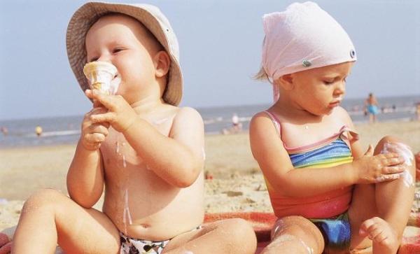 ¿Pueden comer helados los bebés?