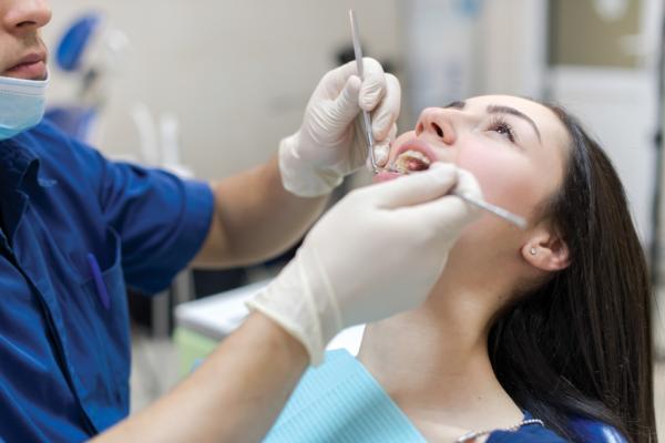 Absceso dental: síntomas y tratamiento