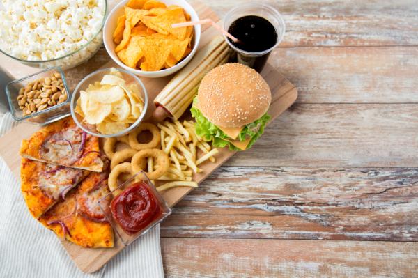 Alimentos que producen gases - Frituras y alimentos ricos en grasa