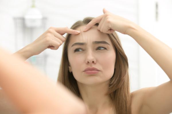 Cómo eliminar las espinillas con bicarbonato de sodio