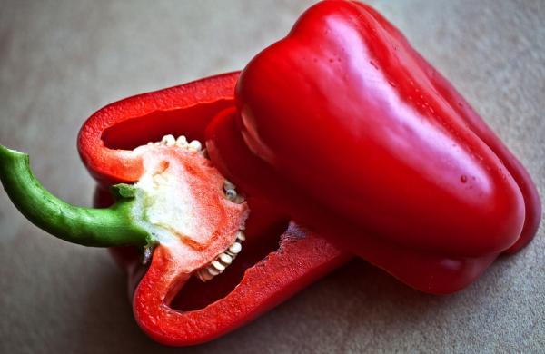 Alimentos ricos en betacaroteno, ¡no deben faltar en tu dieta! - El pimiento rojo