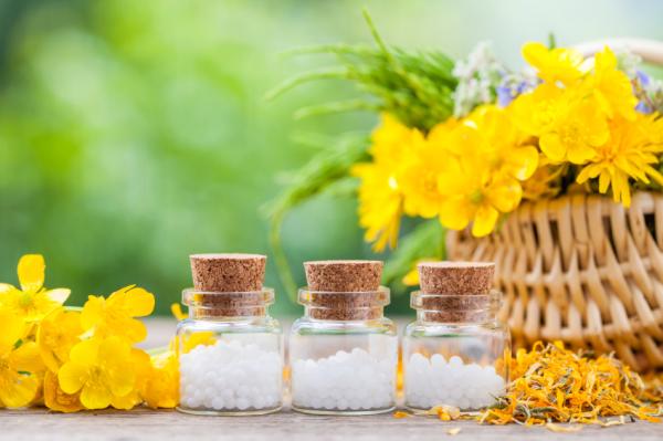 Remedios caseros para el dolor de talón - Masajes con aceites antiinflamatorios y calmantes