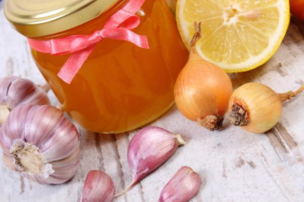 Remedios con cebolla para la tos - Cebolla y miel