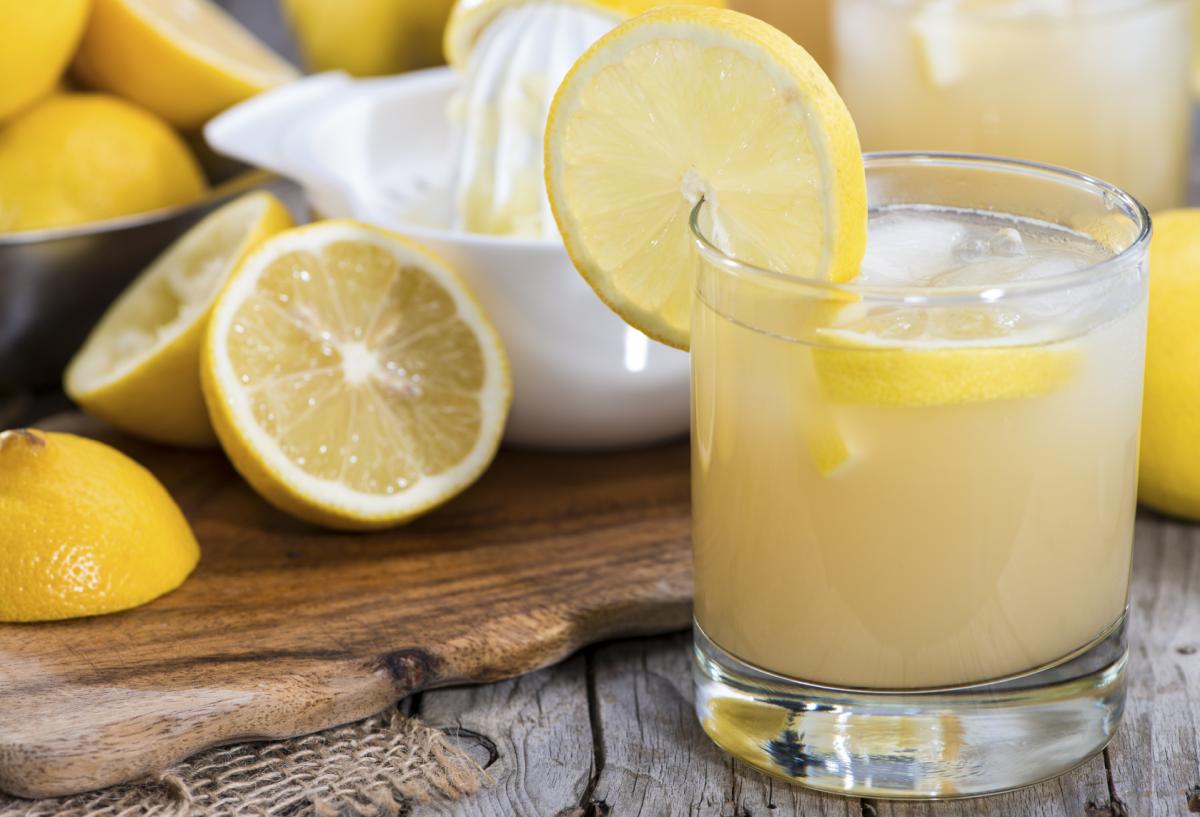 ¿El limón corta la regla?