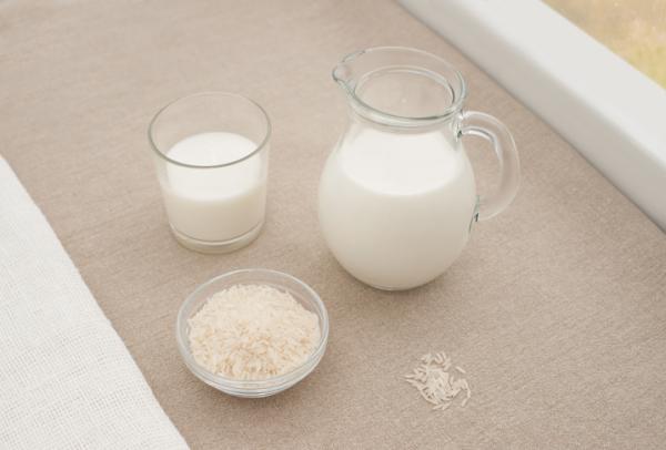 Remedios para pinchazos en el estómago - Leche de arroz: remedio para punzadas en la barriga