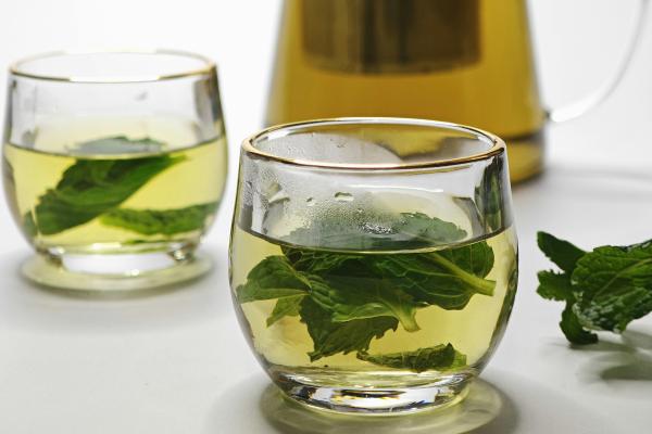Infusiones prohibidas en el embarazo: descubre sus riesgos - Infusión de poleo