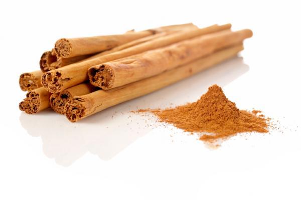 Los mejores antiácidos naturales - Canela