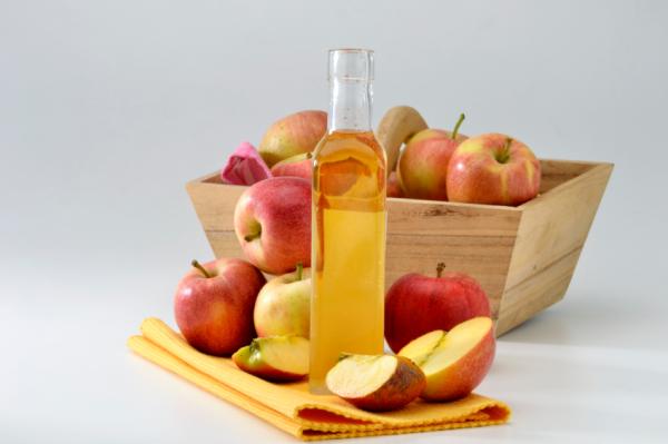 Remedios caseros para los piojos con vinagre - Eliminar los piojos con vinagre de manzana