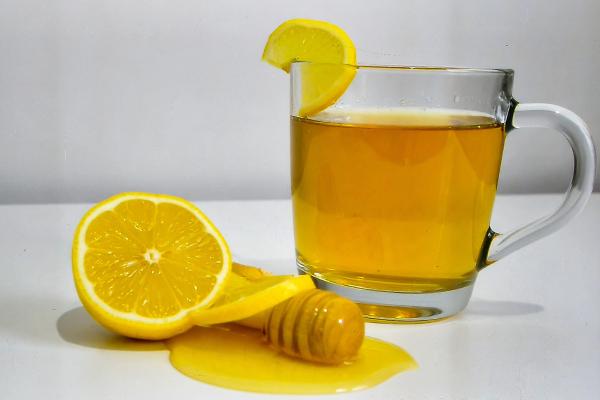 Infusiones para la gripe y los resfriados - Infusión de limón y miel