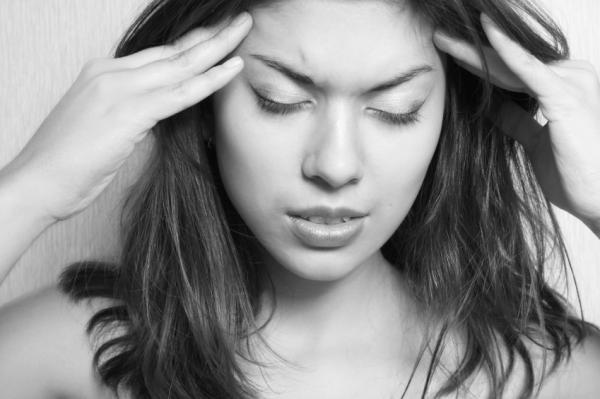 Migraña con aura: causas y tratamiento