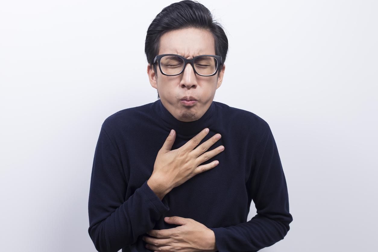 Náuseas después de comer causas y tratamiento