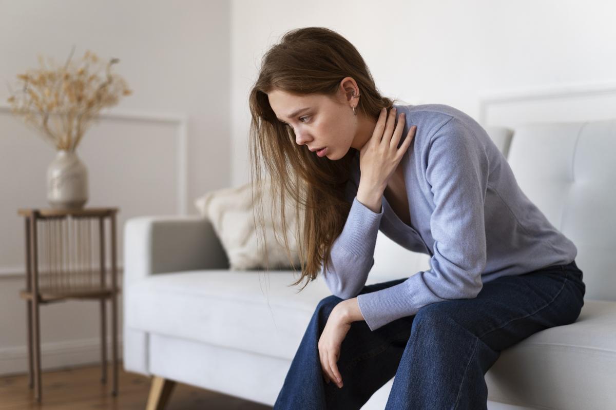 Me arde el cuerpo y no tengo fiebre: causas y tratamiento