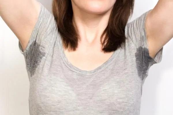 Mal olor corporal en mujeres: causas, tratamiento y cuidados - Higiene y estilo de vida