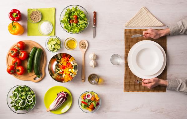 Conoce los 5 hábitos que más dañan tu salud - La mala alimentación