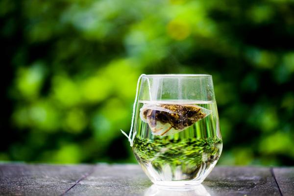 Cómo tomar té verde para adelgazar el abdomen