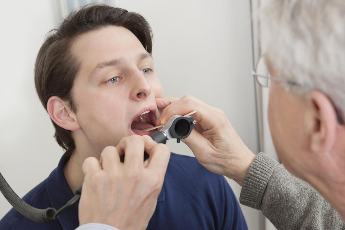 Herpangina en adultos: causas, síntomas, contagio y tratamiento