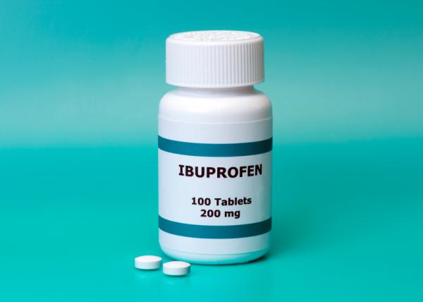 ¿Se puede tomar ibuprofeno y naproxeno juntos? - Para qué sirve el ibuprofeno - prospecto