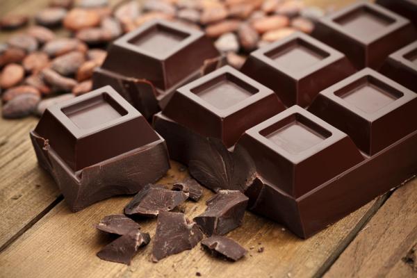 Alimentos ricos en hierro para la anemia - Chocolate negro