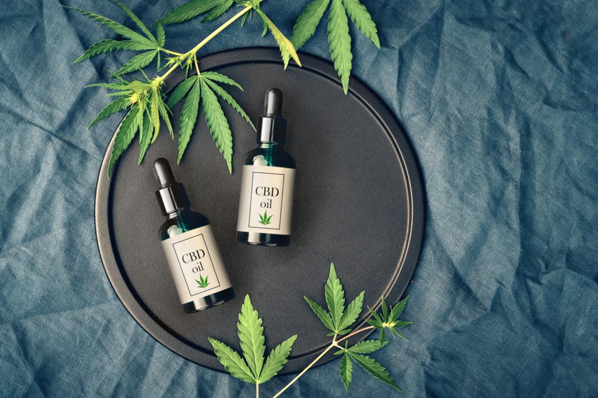 Aceite de CBD: qué es y para qué sirve