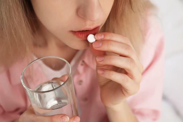 ¿Se puede tomar Levogastrol y Omeprazol? - ¿Qué es Levogastrol y cómo tomarlo?