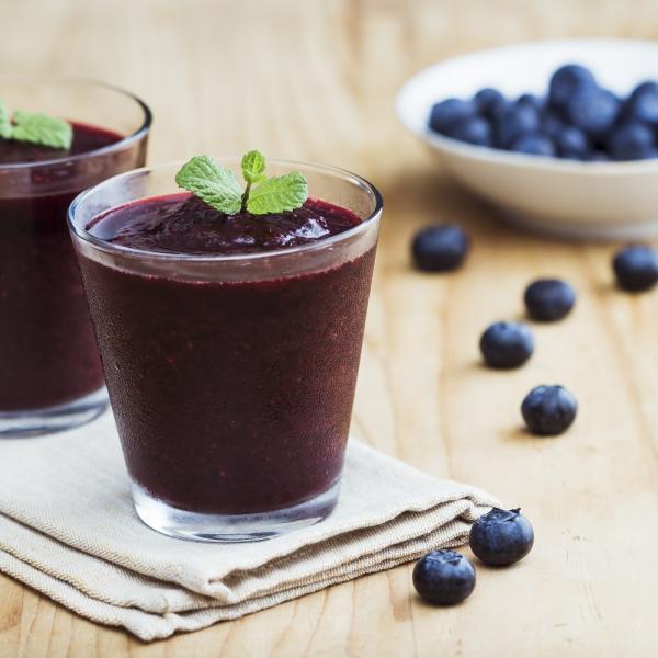 Remedios caseros para el dolor de riñones - Jugo de arándanos