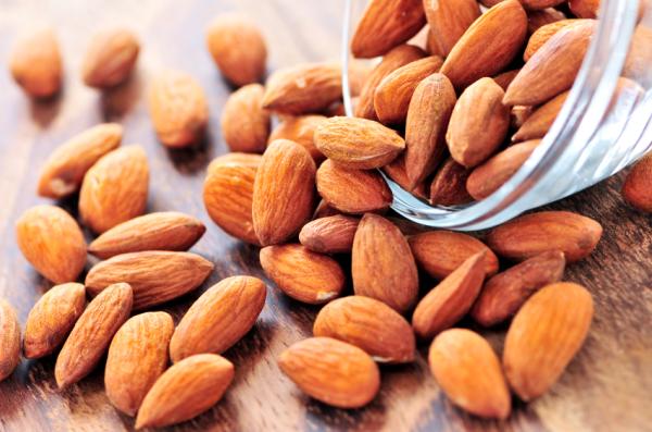 Alimentos que aumentan el colesterol bueno - Frutos secos