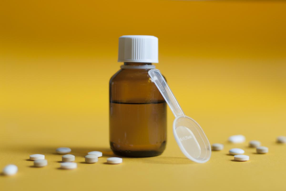 ¿Se puede tomar Mucosan con paracetamol?