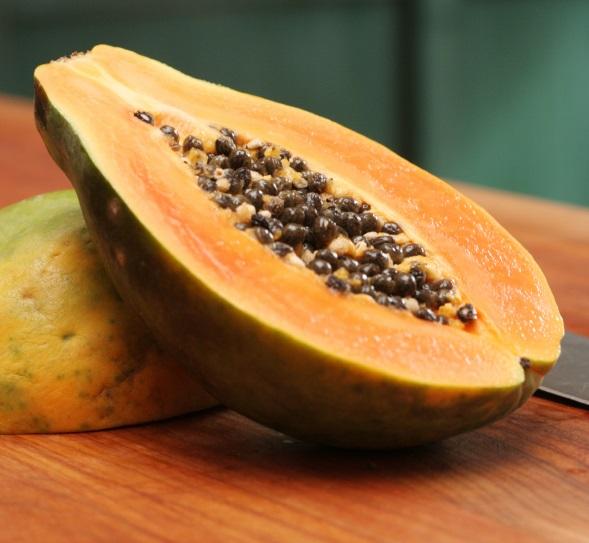 Remedios caseros para la úlcera de estómago - Alimentos para úlceras intestinales: plátano y papaya