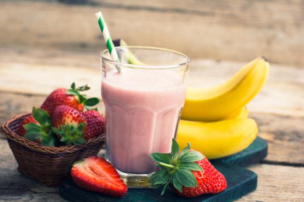 Jugos contra el cansancio - Jugo de cambur, avena y fresas